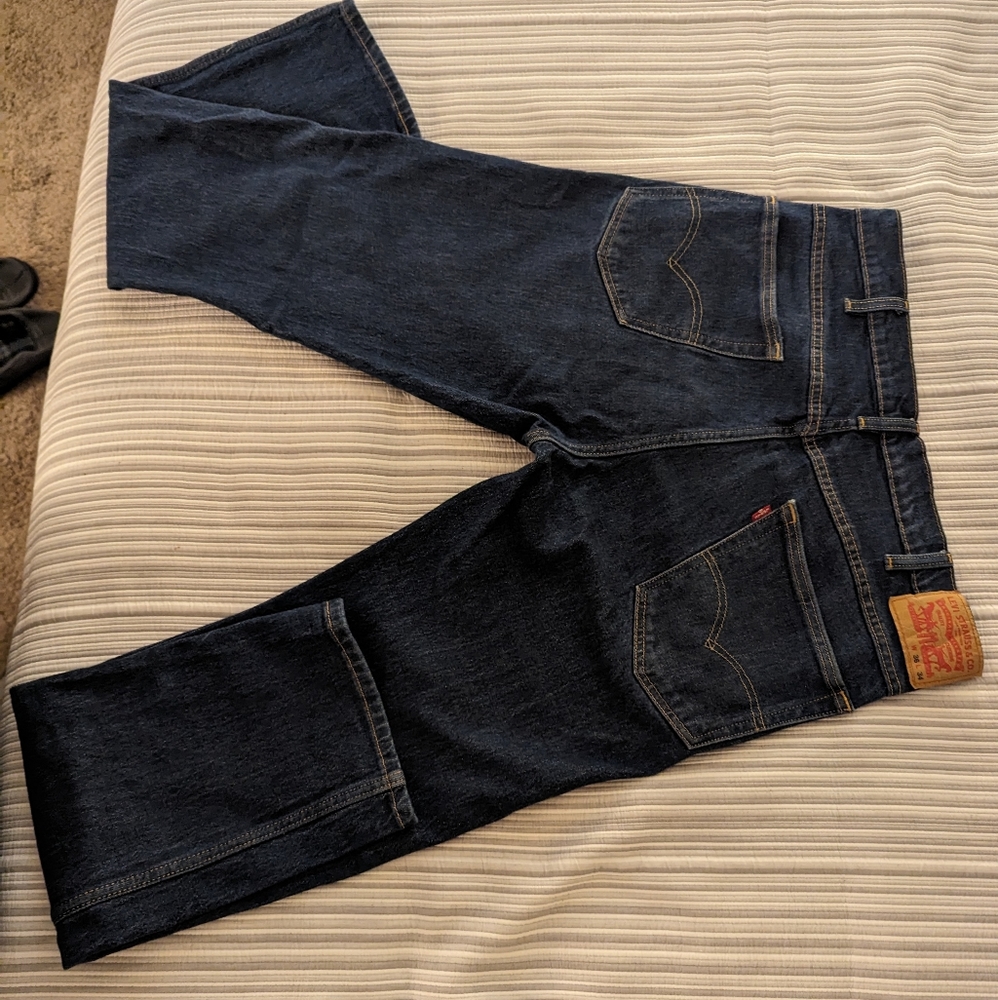 Levi Strauss blue jeans, 36x34 relaxed fit.
